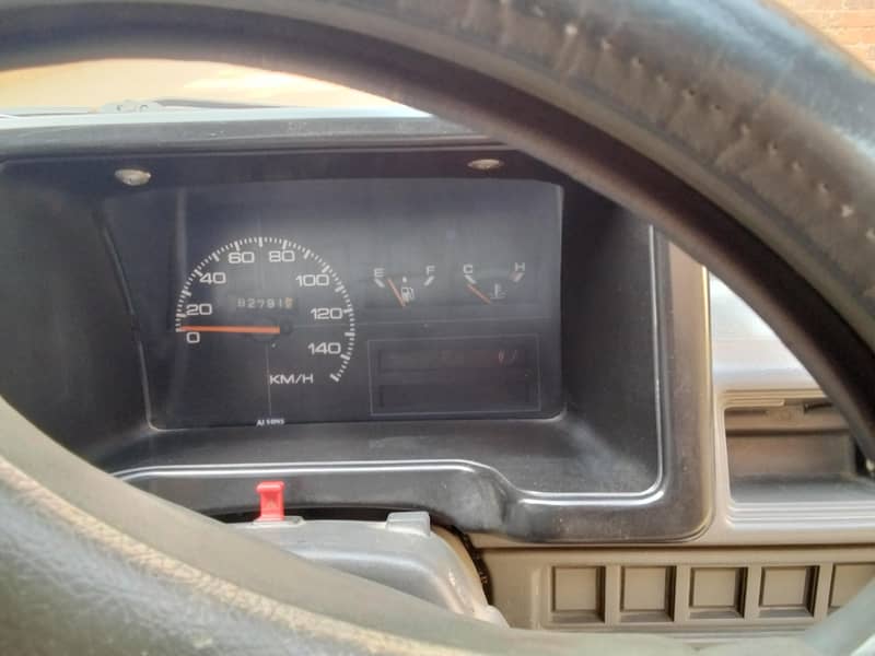 Mehran 2011 model vxr 4