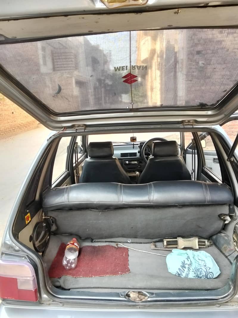 Mehran 2011 model vxr 10