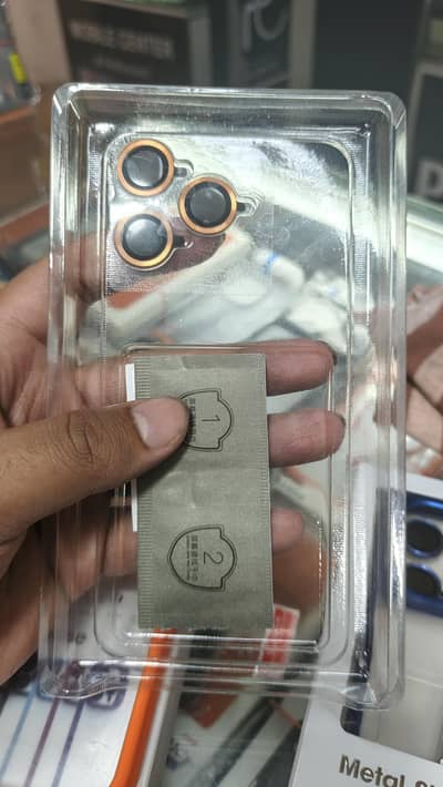 I Phone 17 pro max Orignal case  0_3_2_5_7_3_3_0_3_4_6 