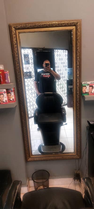 4 mriro with frame size 5 by 2.5