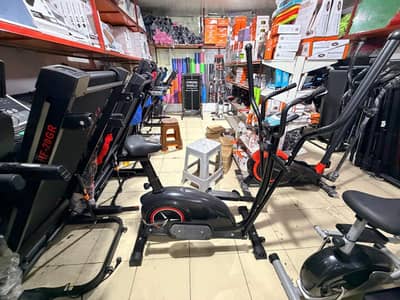 Magnetic elliptical bike/cross trainer.