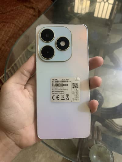 Tecno spark 20 256 gb /8+8 gb ram