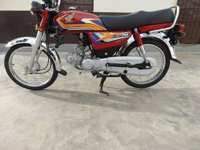 Honda CD 70 2025 Model - Lush Condition - Only 10,000km Driven