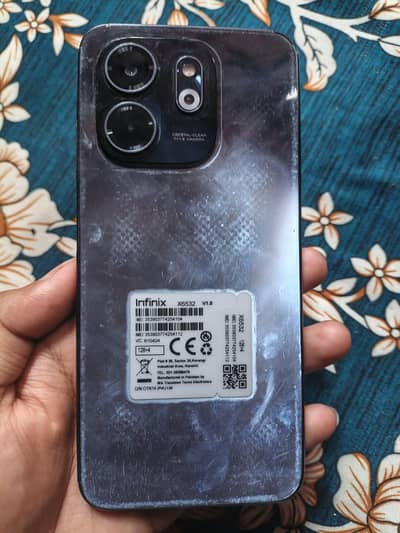 10/10 6gb ram 128 gb storage hai