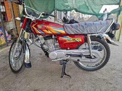 honda125 0/3/3/5/4/7/2/0/9/9/0 Whatsapp