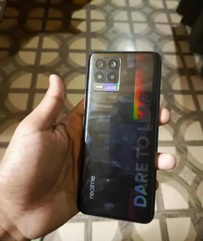 REALME 8 GOOD CONDITION WITH BOX CHARGER