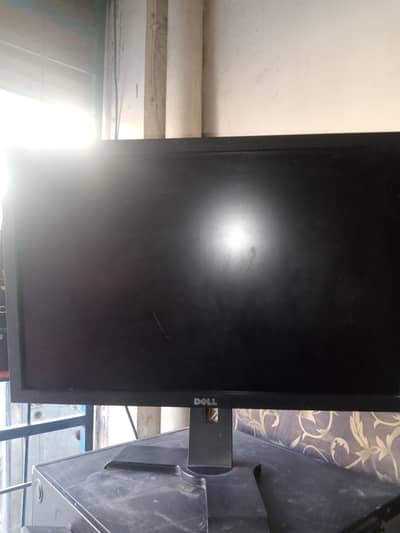 dell 24 inch LCD