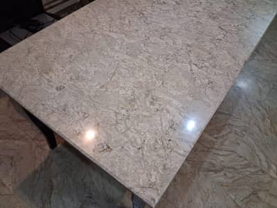 6 seater dining table waith 6 chairs