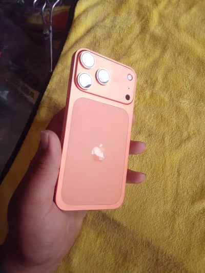 iPhone XR convert In 17 Pro