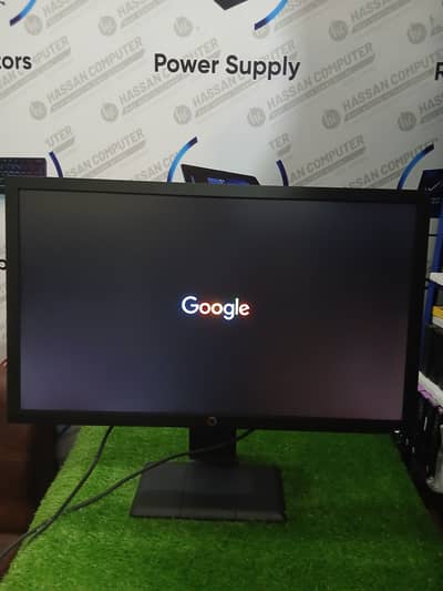 32" Inch - 4k IPS - 12 Bit Colors USB-C Monitor sRGB 100% Adobe RGB95%