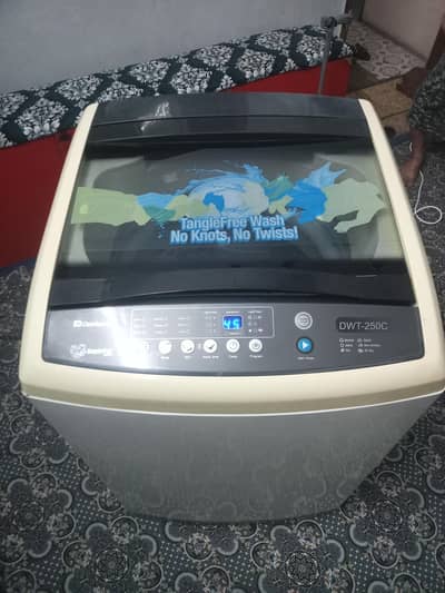 Dawlance fully automatic washing machine 10 kg capacity zabardast ok
