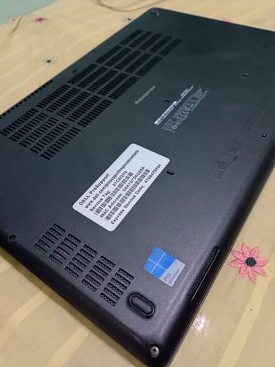 Dell Precision 3520 Workstation Nvidia HQ Processor 15.6