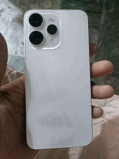 Oppo Reno 15 5g 12 512 10.11 only 1 manth uez reat finl ha