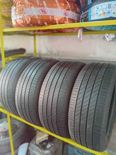 Michelin Tyre 235/50R18