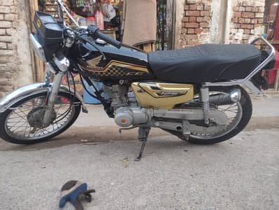 2023 model Peshawar number