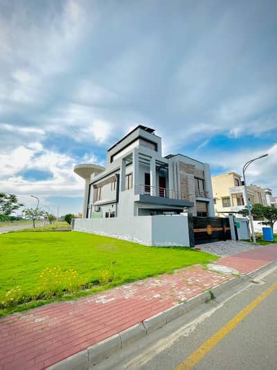 10+ 6.5 Marla Double Story Corner House For Sale
