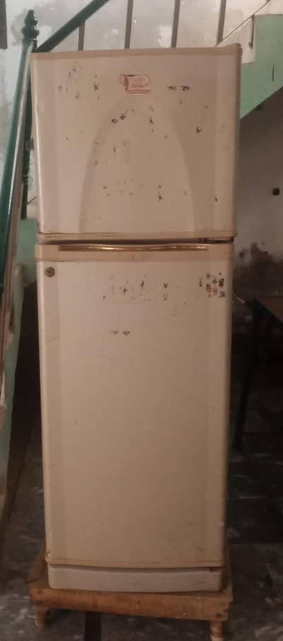 Dawlance fridge  refrigerator  all ok