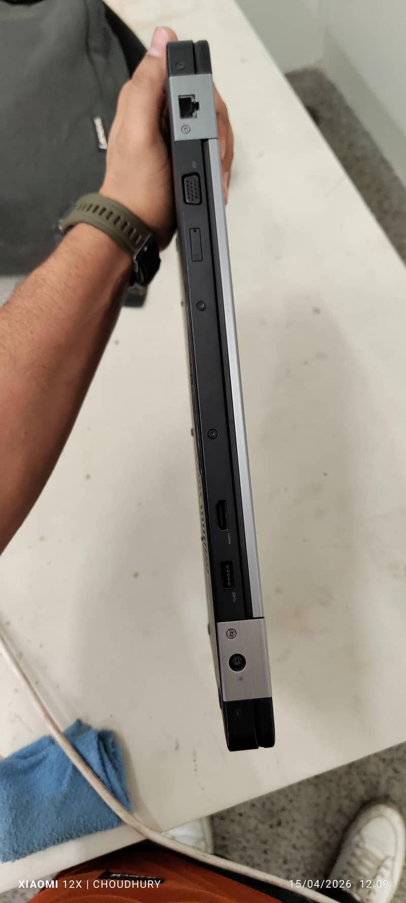 Dell latitude E5570 10