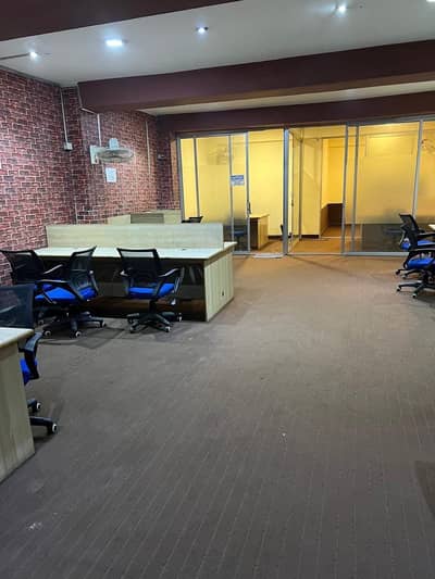 Furnished separate office for rent/call centres/seats/software/furnish