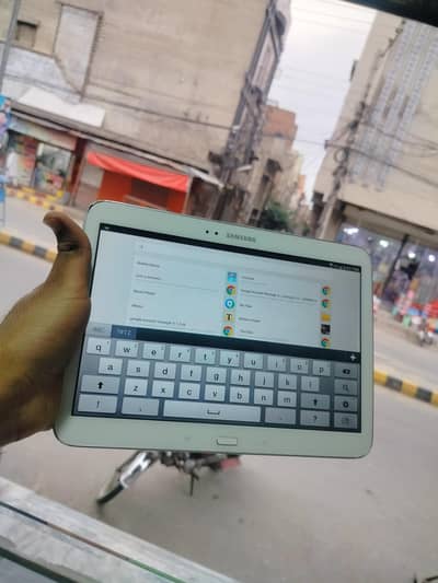 Samsung Galaxy M3 10 inch