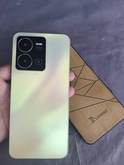 Vivo Y35 for Sale | Good Condition | Minor Glass Change