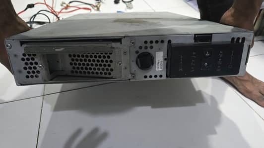 APC Smart UPS 3000VA (SUA3000RMI2U) Rack Mount