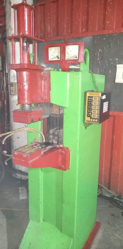 Spot Welding Machine for Sale