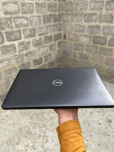 DELL LATITUDE corei5 8th GEN