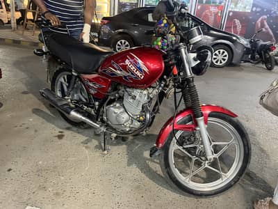*Suzuki GS 150 SE*