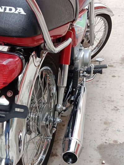bike Honda CD 70 need cash hospital 03176178735