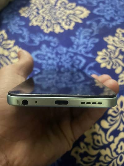 hot 50i 6/128 display change bus all ok kabi exchange iphone k sath bs