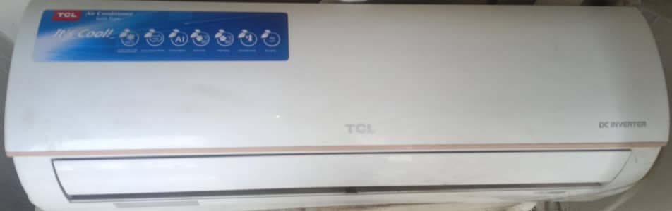 TCL INVERTER HEAT AND COOL 2 SEASONS USED