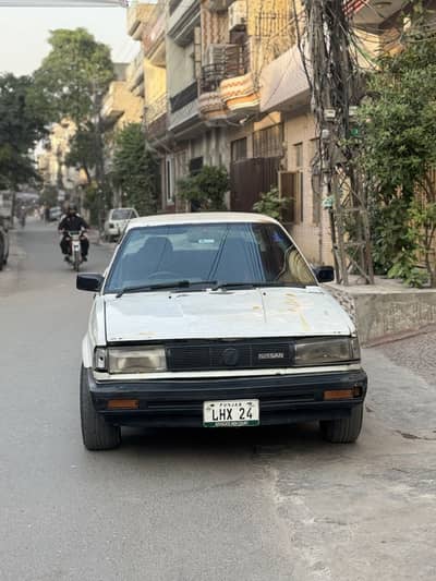 Nissan sunny New engine install 1.5 manual diesel new rim and tyres