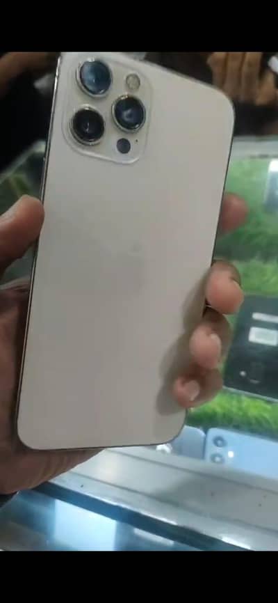 iphone 12 pro max. 128gb non PTA