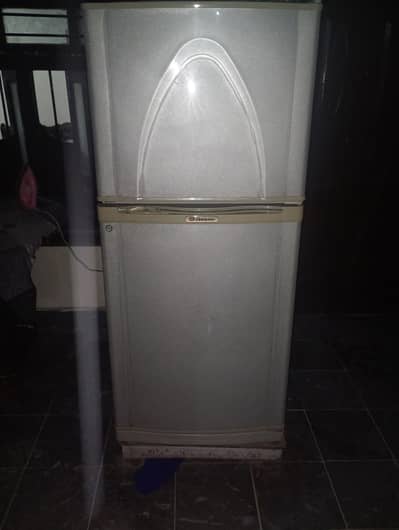 Dawlance fridge sell
