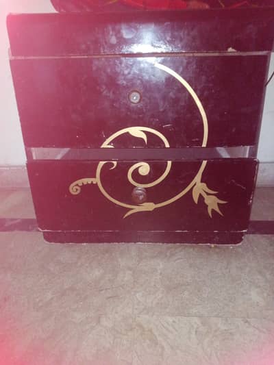 Dressing and 2 side table for sale