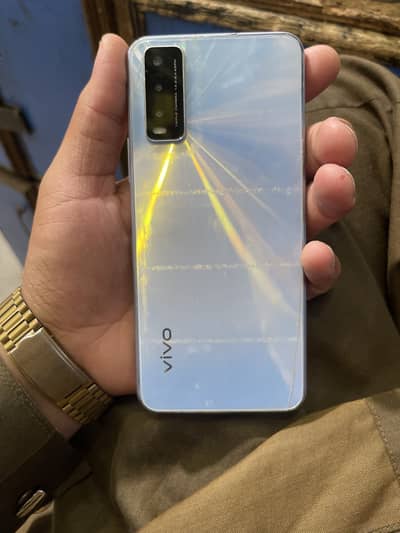 Vivi y20 4 46 with box