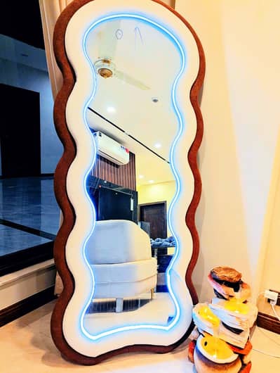 Fully Furnished 2-Bed Luxury Apartment For Rent