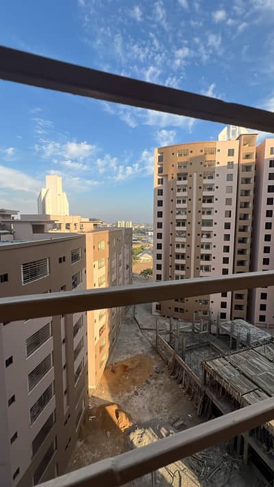 4 Bedrooms Brand New Apartment For Rent In Burj Ul Harmain