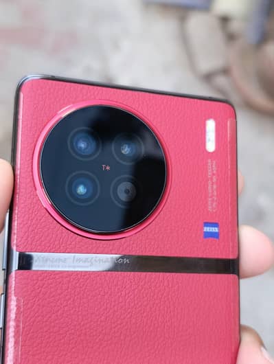 Urgent Sale need cash Vivo X90s 12+12/256Gb 10/9.5