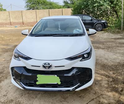 Toyota Yaris CVT 1.3 2025