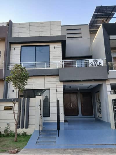 05-Marla Brand New House For Sale