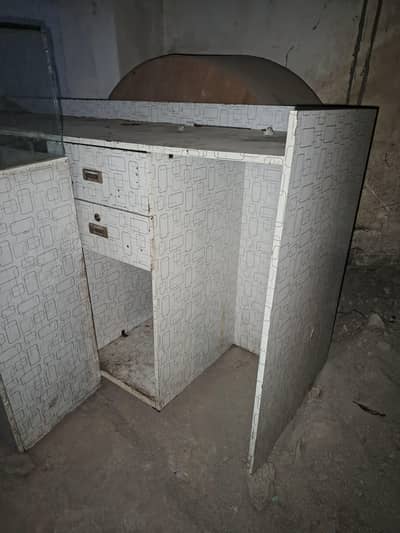 2 counters Brand new