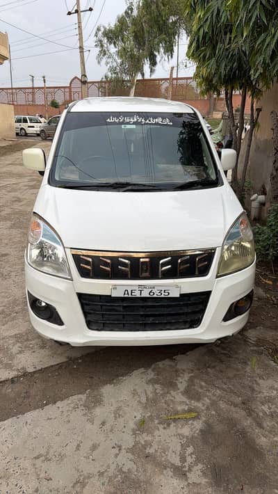 Suzuki Wagon R for sale / White Wagon R VXL / Wagon R in Lahore