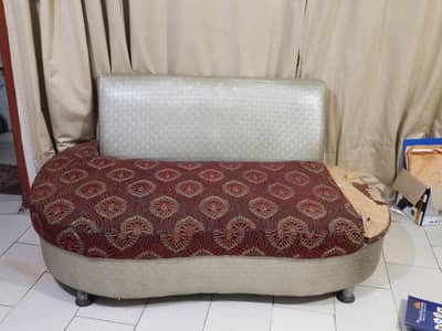 4 Seater Sofa for and Carpets – Good Condition