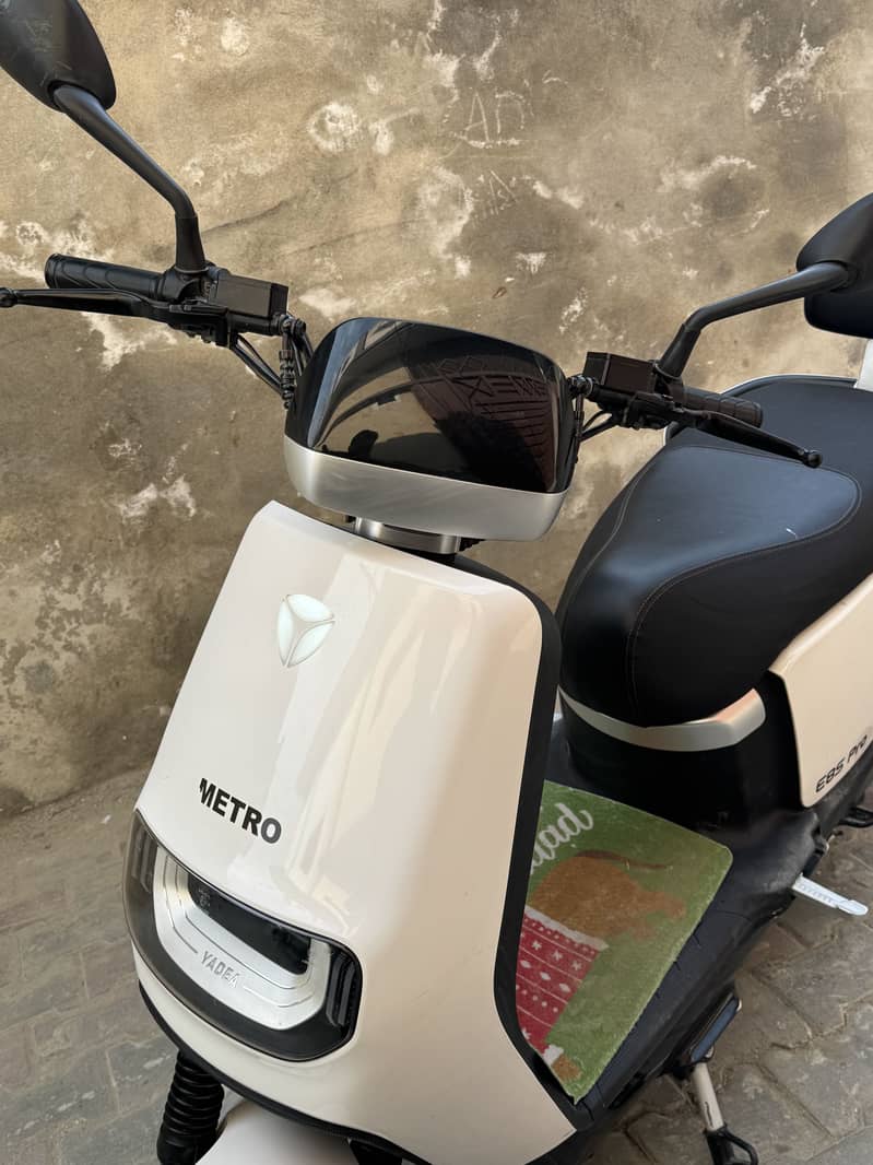 Metro E8S PRO 10/10 Condition 2