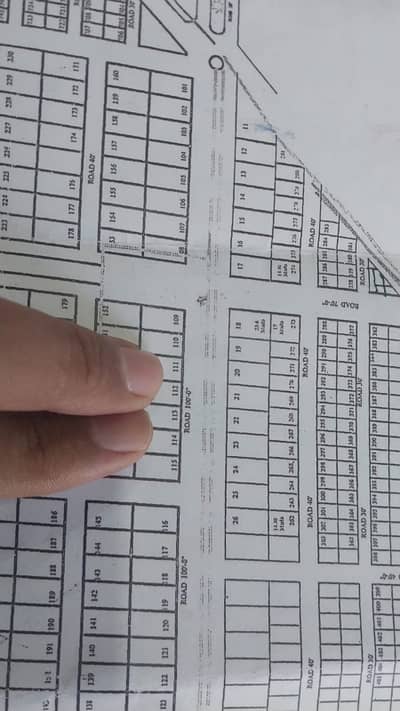 1 Kanal Pair Plot available for Sale Main 100ft Road Zoo wala Road Phase 2 Diamond city. Cantt sialkot