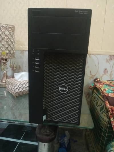 DELL Case in perfect condition. only case
