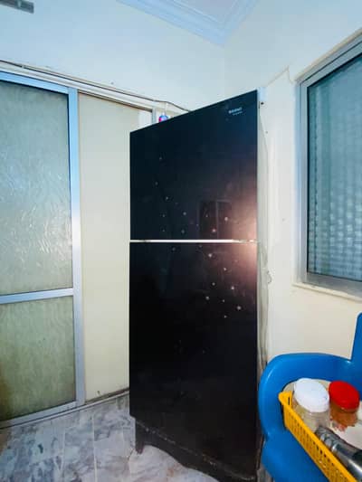 fridge for sale 10 out 10 condition