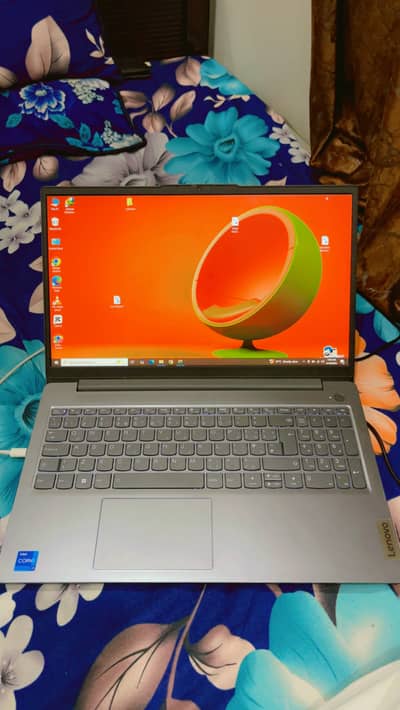 Laptop for Sale – Lenovo Core i7 (13th Gen)